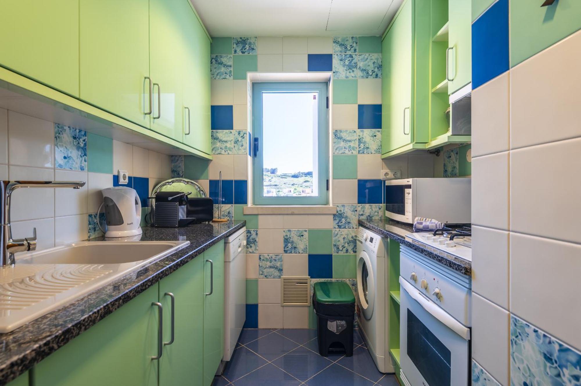 אלבופיירה Marina Breeze Apartment With Pool - 900M From The Beach מראה חיצוני תמונה